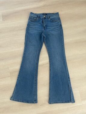 Women's Blue Flare Jeans - Classic Stretch Denim